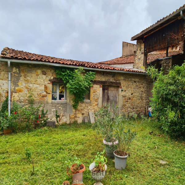 Offres de vente Maison Moissat 63190