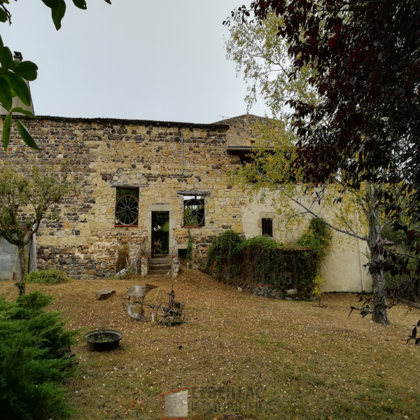 Offres de vente Maison de village Vic-le-Comte 63270