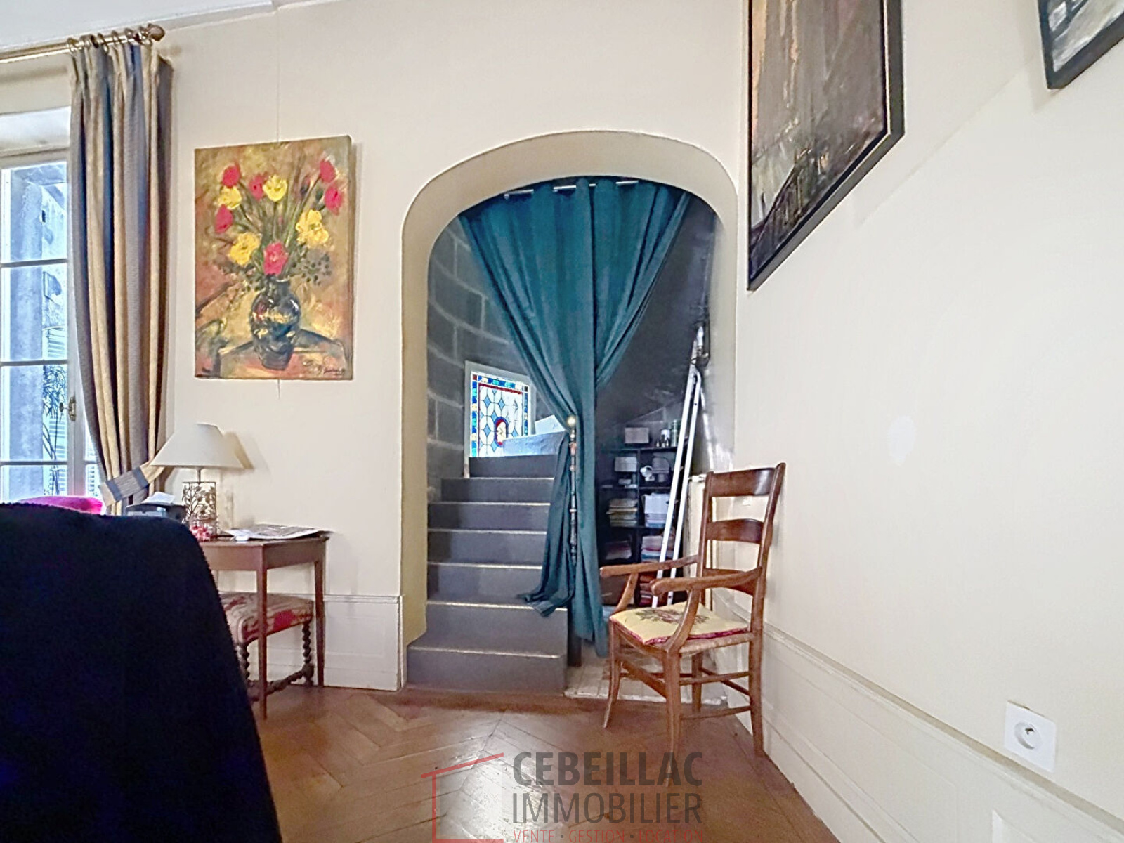 Appartement 6 pièces 183 m² · à Clermont-Ferrand · 182,8 m² · 350 000 €