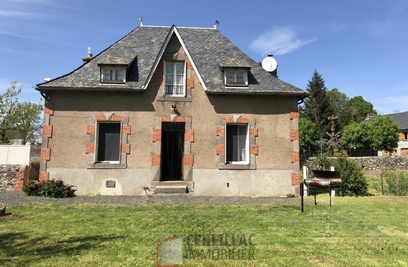 Joursac 15170 – Vente maison/villa 7 pièces 5 chambres