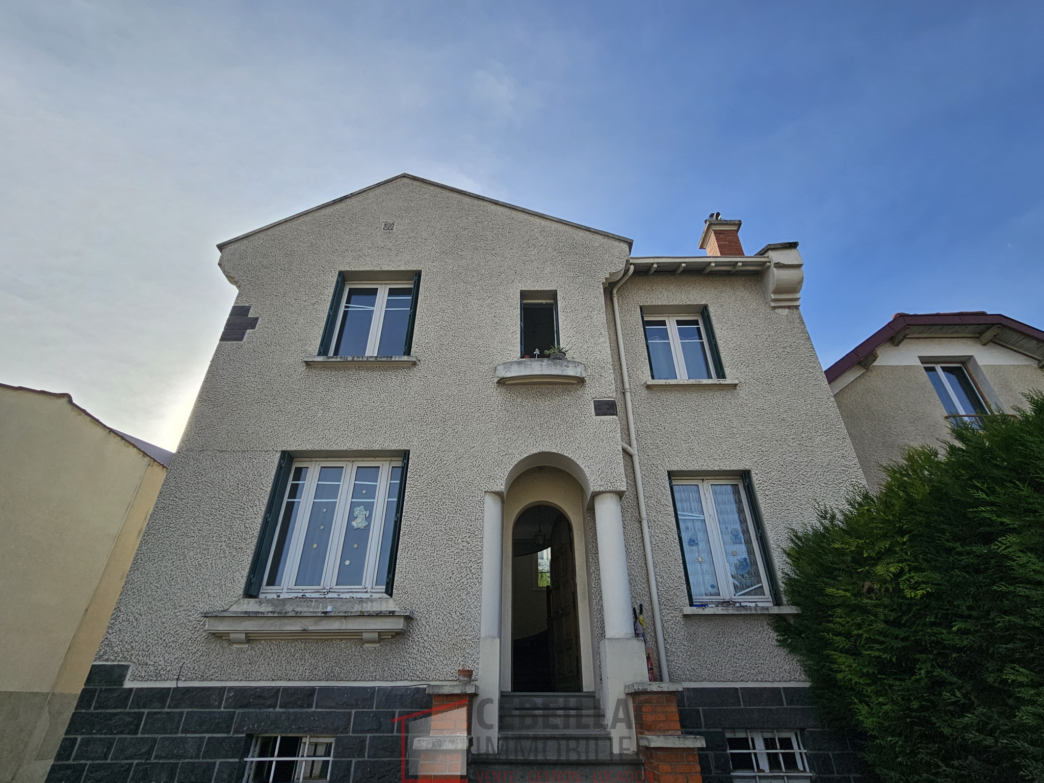 Clermont-Ferrand 63000 – Vente maison/villa 5 pièces 3 chambres